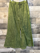 Load image into Gallery viewer, Soft Cotton Embroidered Pants
