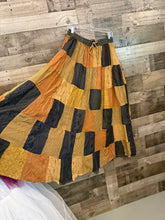 Load image into Gallery viewer, Earth Tone Denim Skirt with Pockets - XXL
