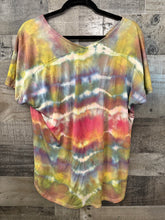Load image into Gallery viewer, Hand Dyed Top - Medium
