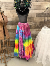 Load image into Gallery viewer, 25 yard Skirt - Hand Dyed
