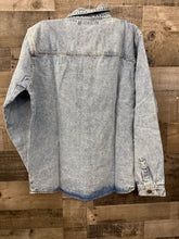Load image into Gallery viewer, Heavy Denim Button Up Top
