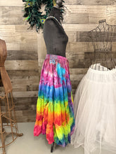 Load image into Gallery viewer, 25 yard Skirt - Hand Dyed
