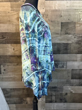Load image into Gallery viewer, Hand Dyed Top in a size M
