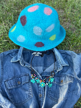 Load image into Gallery viewer, Outfit of the day - Day 3
