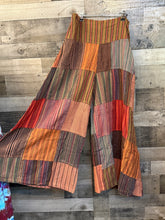 Load image into Gallery viewer, Flat front patchwork pants
