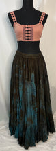 Load image into Gallery viewer, Meet Jade - This is a 25 yard skirt
